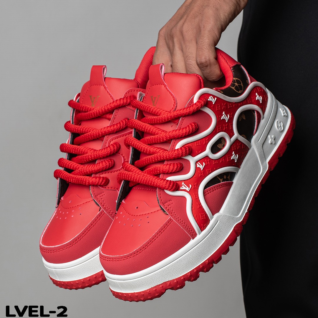 كوتش LV